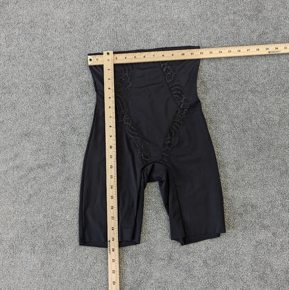 Under Where? Shapewear Intimate Tummy Control Women's Medium - Picture 5 of 7